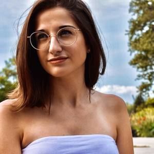 Meet your Posher, Mylène